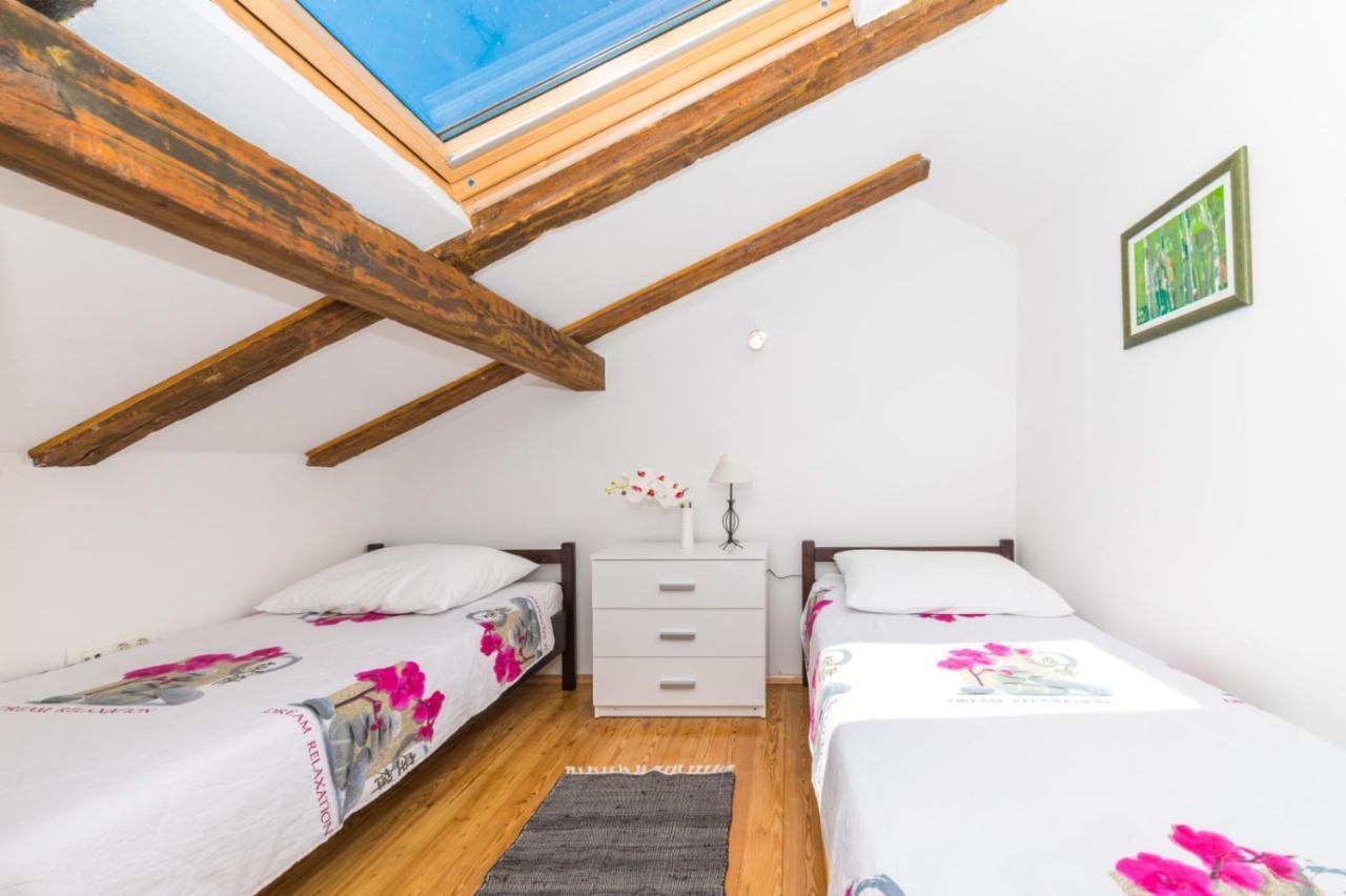 Apartment Nina Stobreč Eksteriør bilde